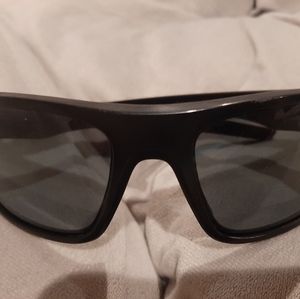 Oakley Drop Point Sunglasses